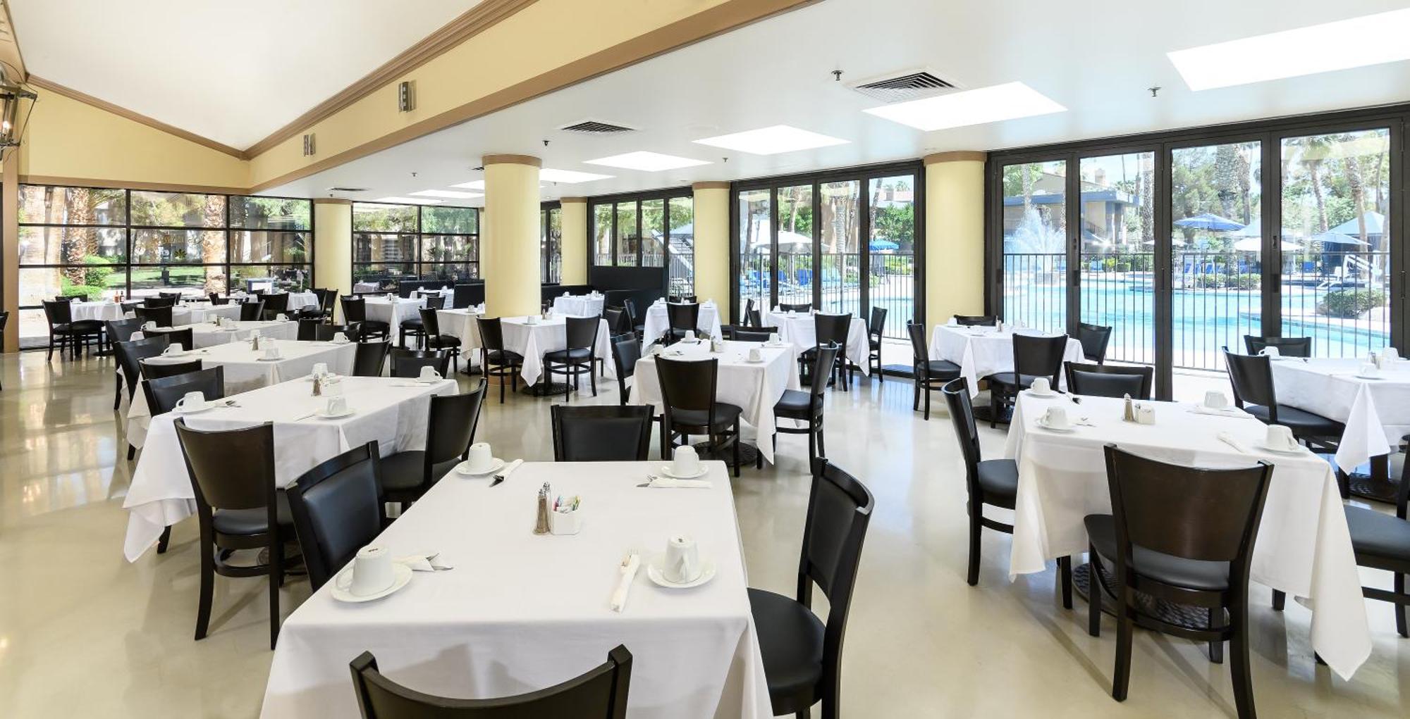 Alexis Park All Suite Resort Лас Вегас Екстериор снимка