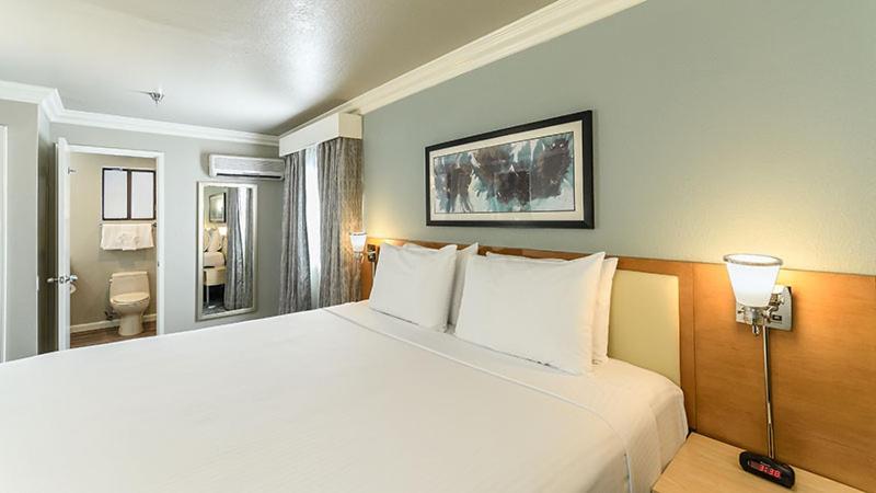 Alexis Park All Suite Resort Лас Вегас Екстериор снимка